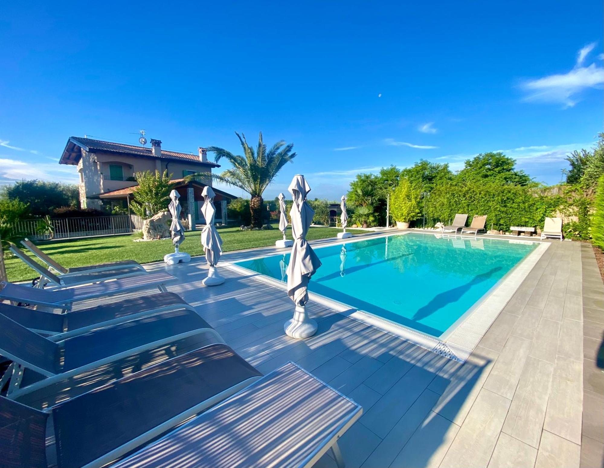 Villa Poggio Bardolino Eksteriør billede